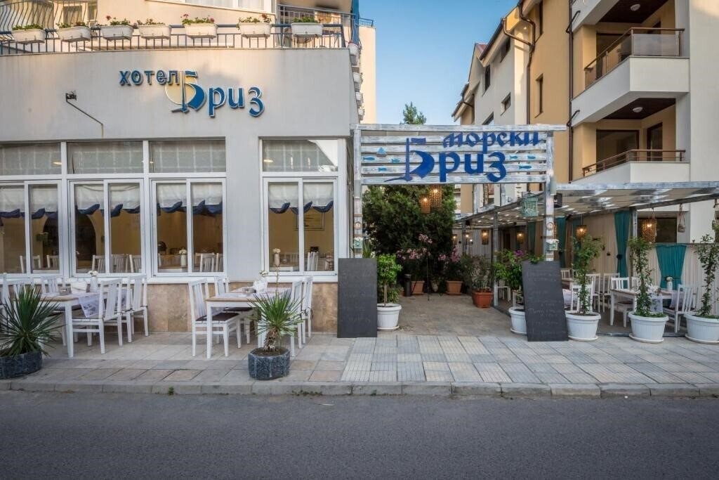 Отель Briz Hotel (ex. Briz, Briz Sozopol) 3*