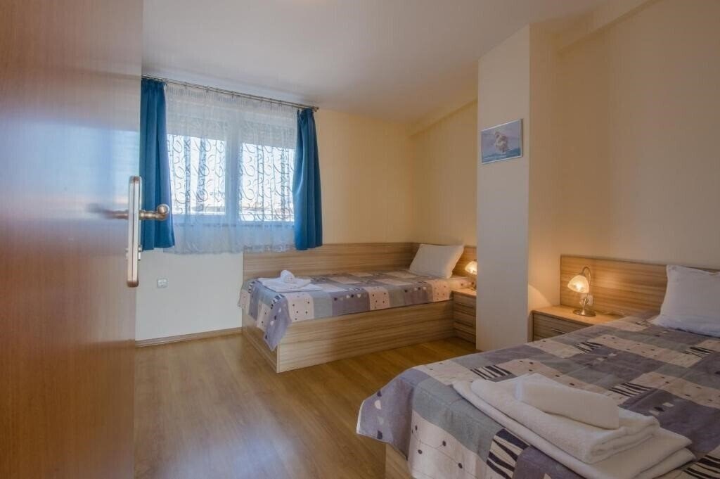 Фото Briz Hotel (ex. Briz, Briz Sozopol) 3*