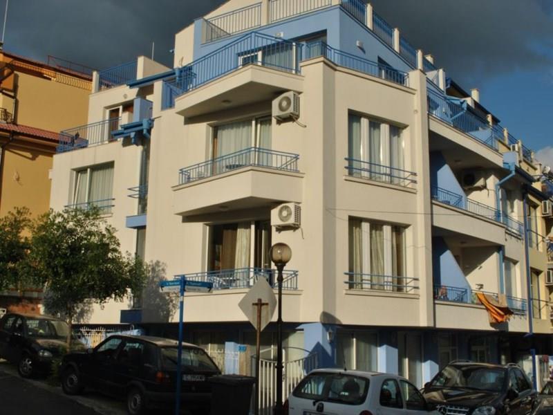 Отель Villa Rozmari 2*