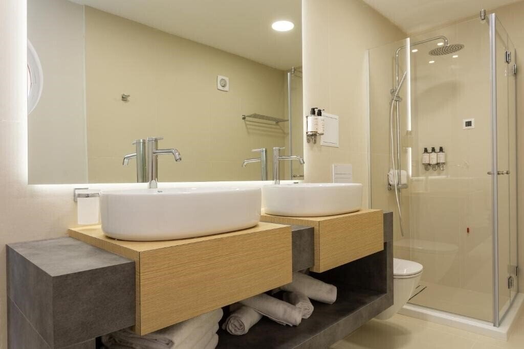 Картинка Antea Hotel Sozopol (ex. Coral Sozopol, Coral Thracian Hoteliers, Antea) 3*