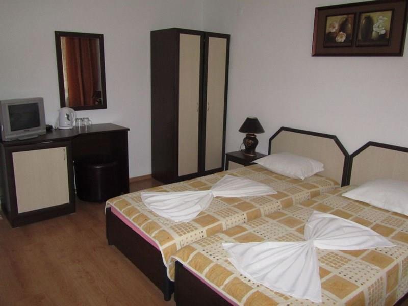 Фотография Villa Mirage 3*