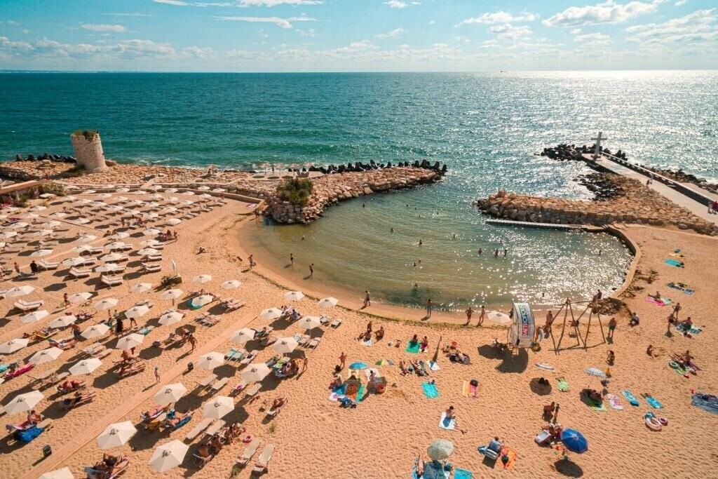 Фотография Astor Garden 5*