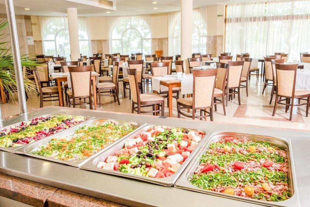 Изображение Dolphin Marina 4*