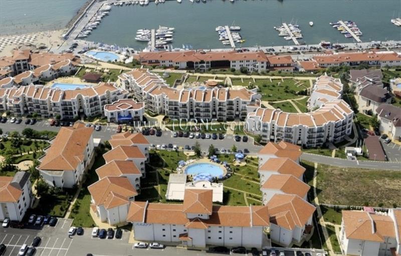 Картинка Dinevi Resort Third Line 3*