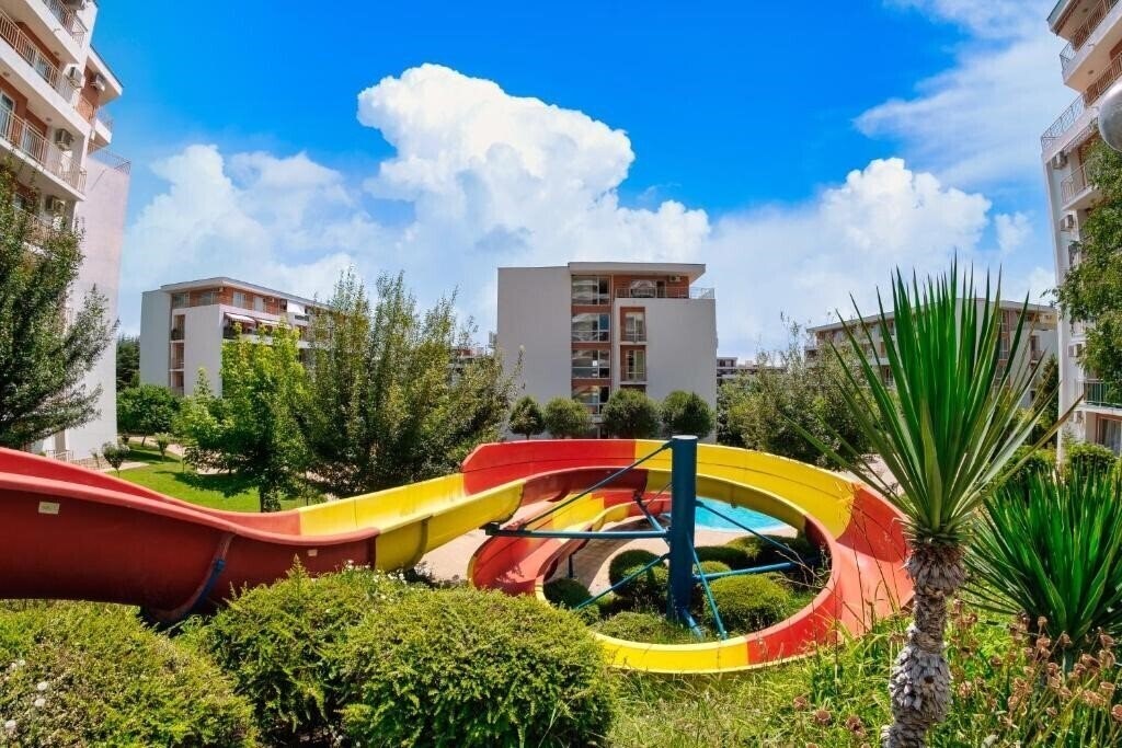 Отель Imperial Fort Club 3*