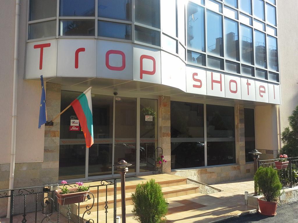 Фотография Tropics 3*