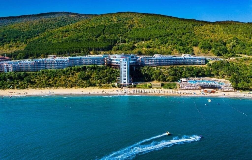 Отель Paradise Beach St. Vlas 5*
