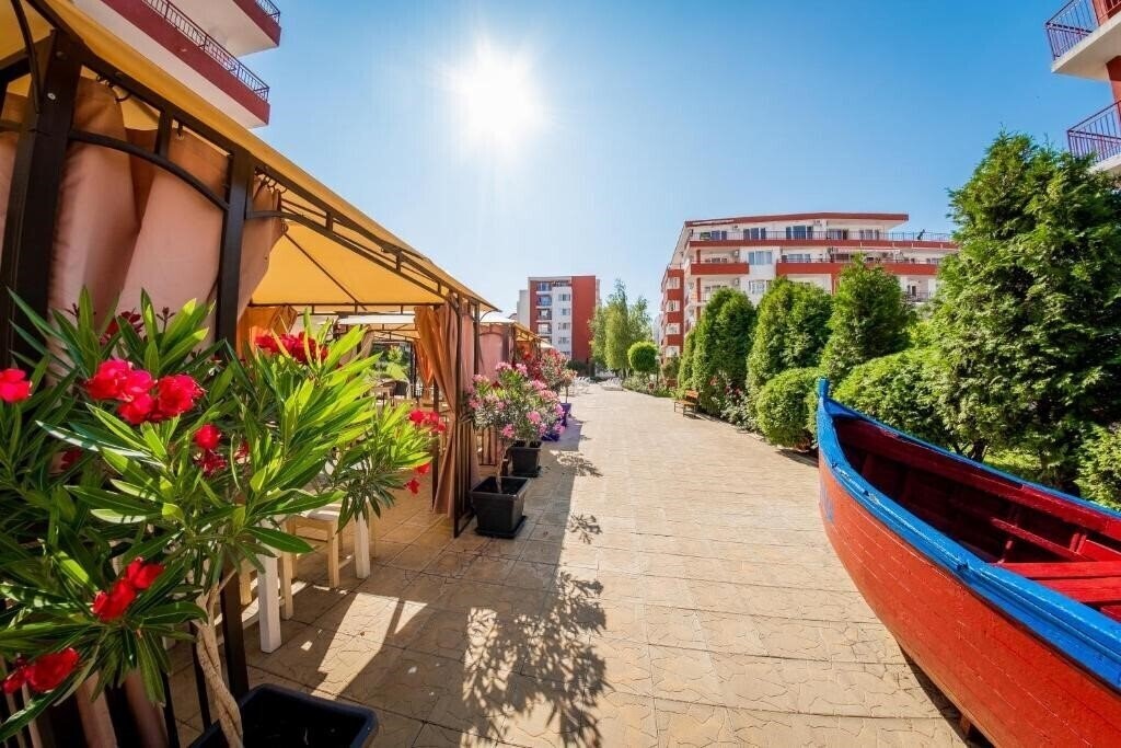 Изображение Marina View Holiday Village 4*