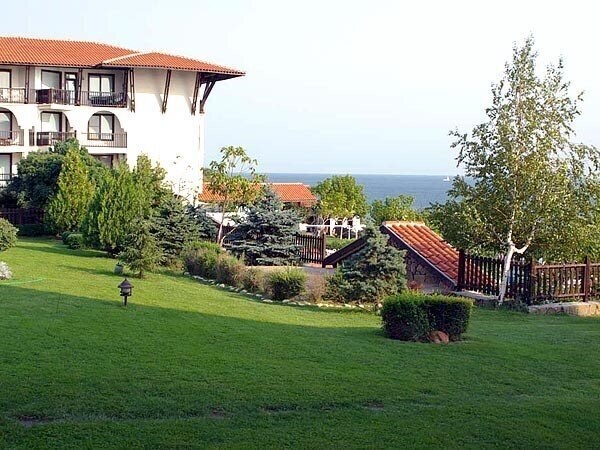 Фотография Monastery 4*