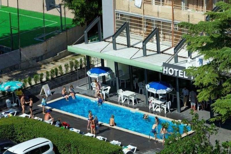 Фото Tsarevets 2*