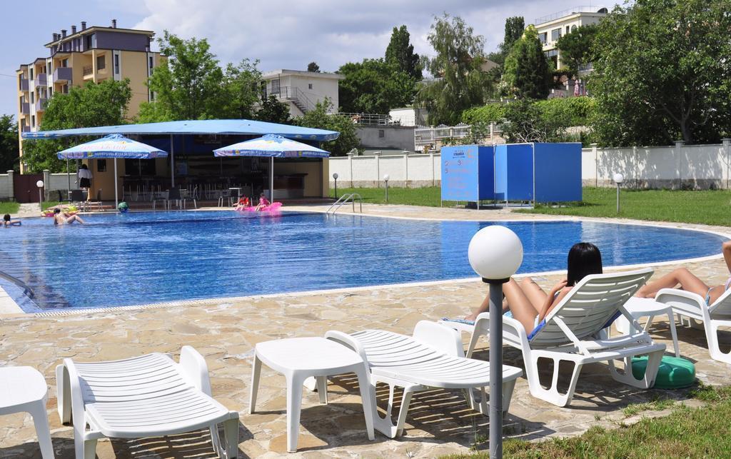 Отель Strandzha 3*