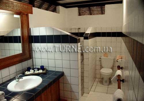 Фотография Les Tipaniers 3*