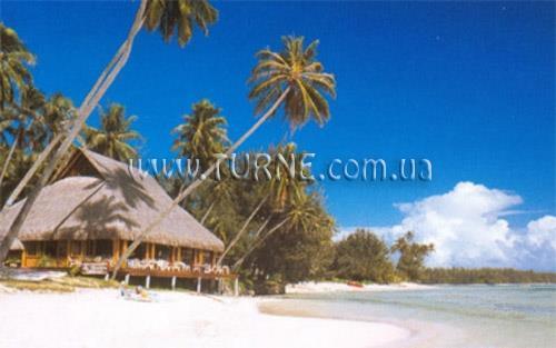 Отель Les Tipaniers 3*