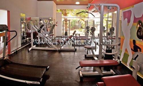 Отель Golden Tulip Internacional 4*