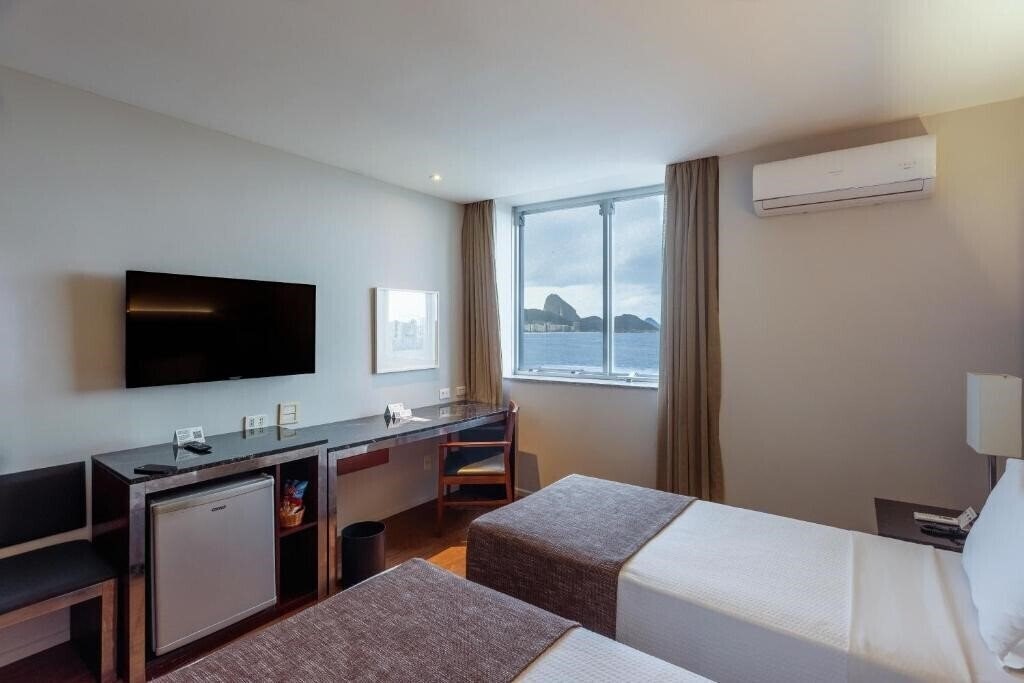 Картинка Orla Copacabana 4*