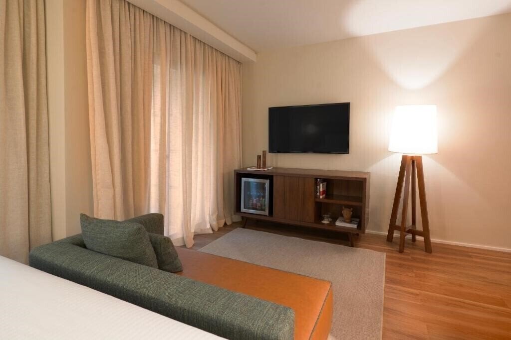 Отель Estanplaza Berrini 4*