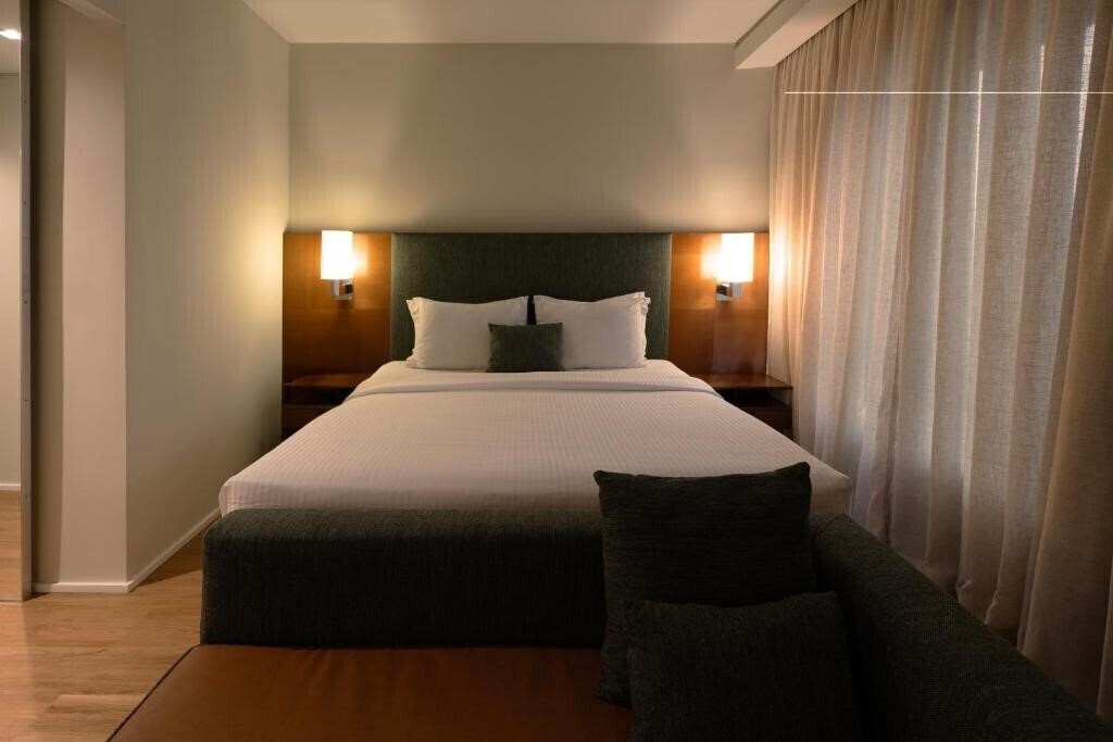 Фотография Estanplaza Berrini 4*