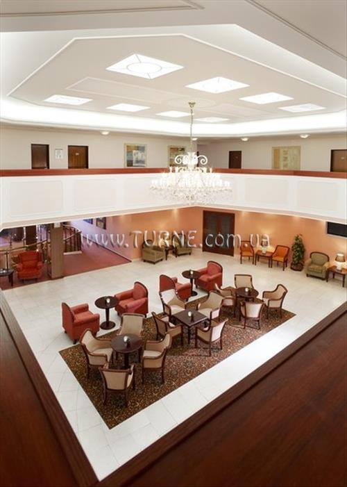 Картинка MONTY 4*