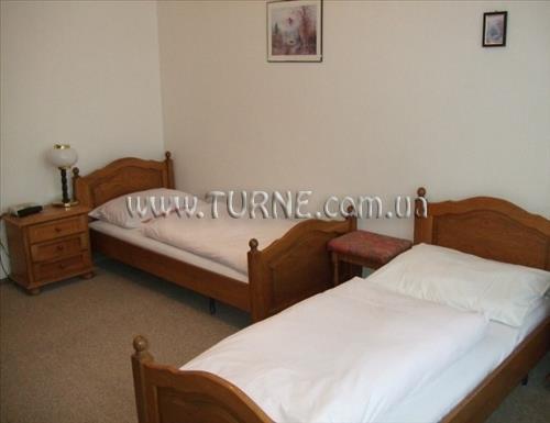 Отель Mercur 3*