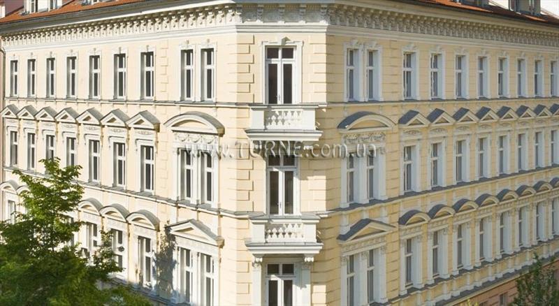 Отель Mamaison Residence 4*