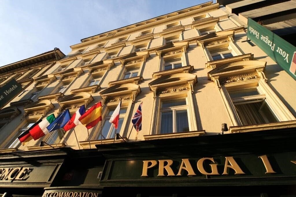 Отель Praga 1 4*