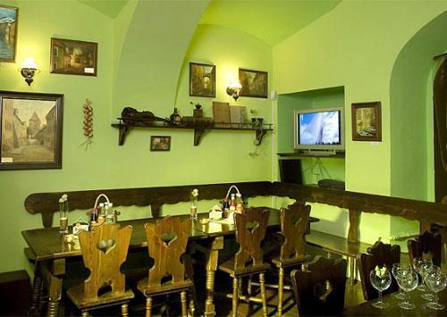 Отель U Zlate Podkovy 3*