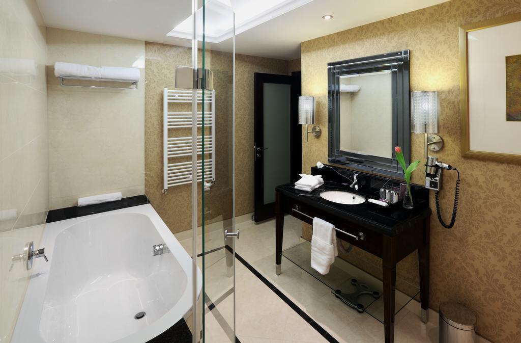 Фотография Kings Court Hotel 5*