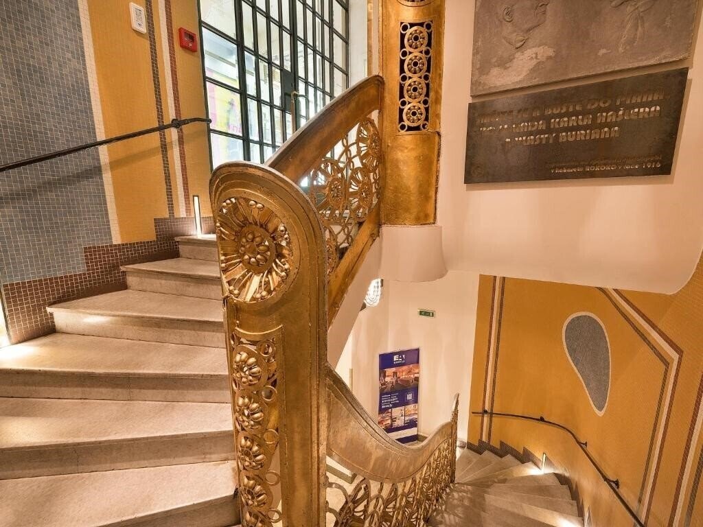 Изображение Rokoko 4*
