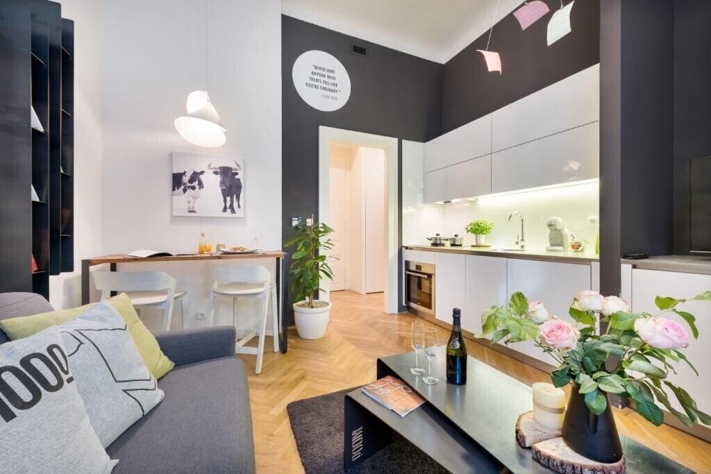 Картинка Mooo Apartments 4*