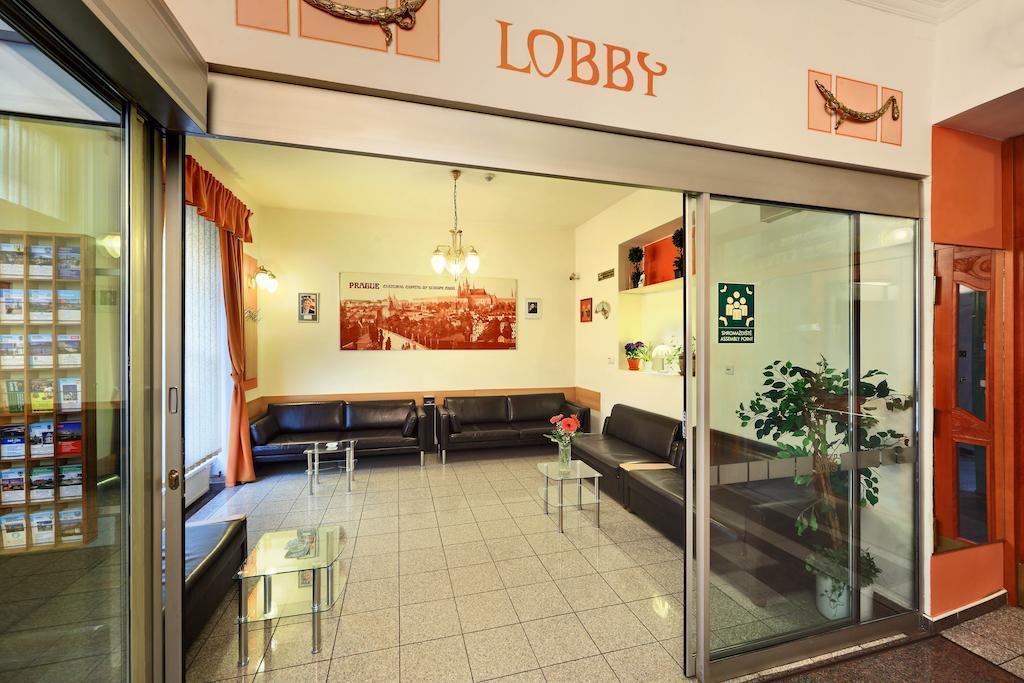 Отель Residence Tabor 3*