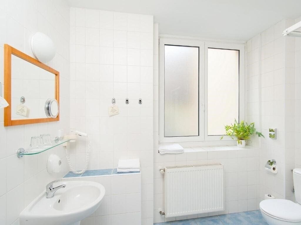 Фотография Hotel Cloister Inn 3*