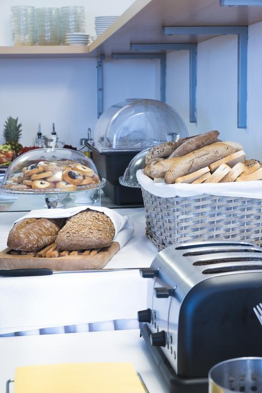 Изображение Hotel Meda - Art Of Museum Kampa 4*