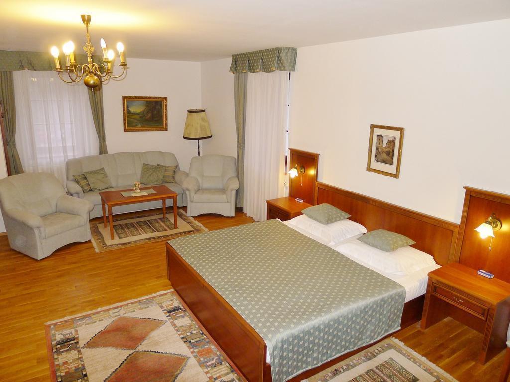 Отель Hotel Nosal 4*