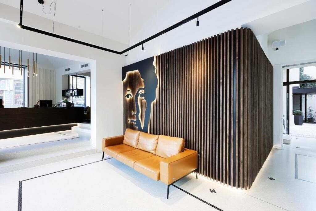 Изображение Three Crowns 3*