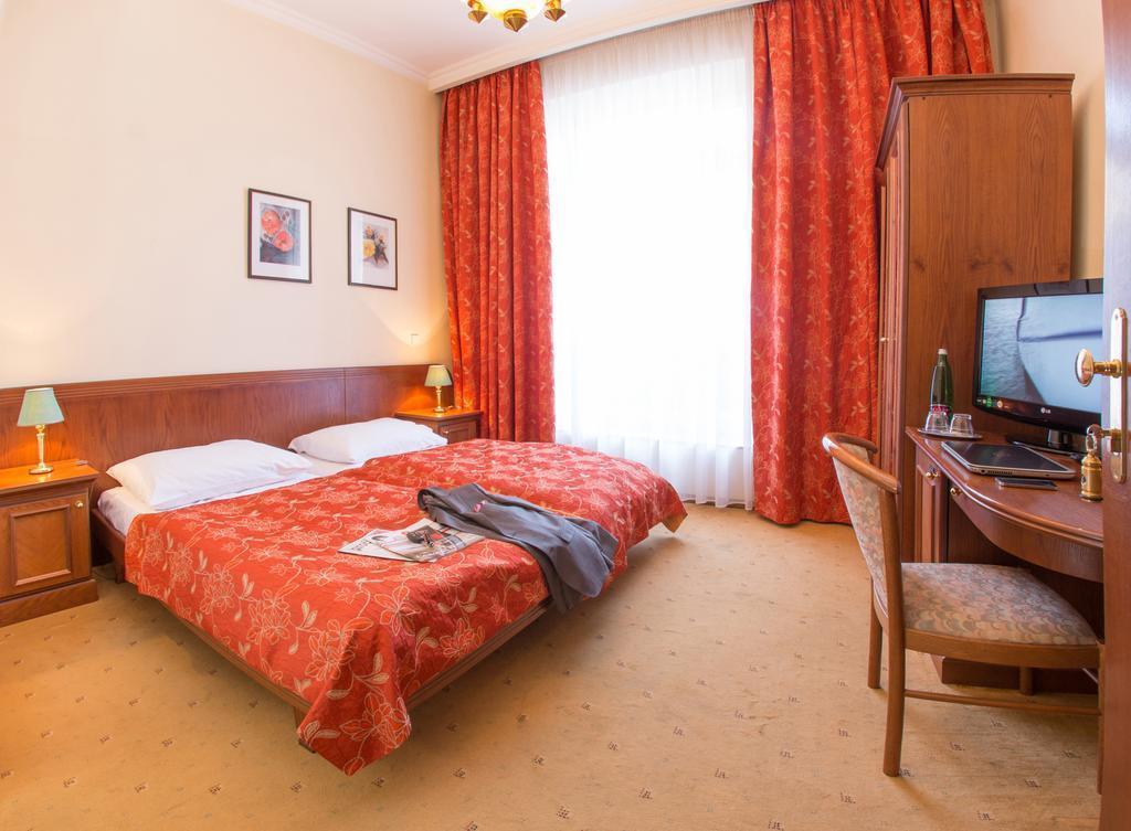 Отель Galerie Royale 4*