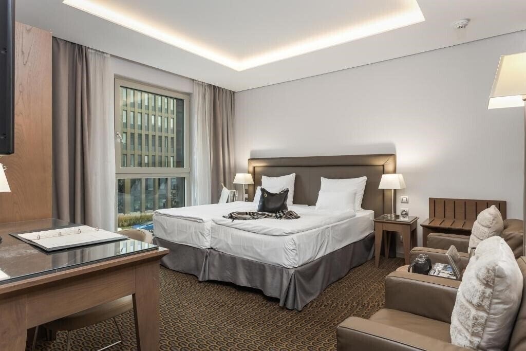 Фото Royal Prague 4*