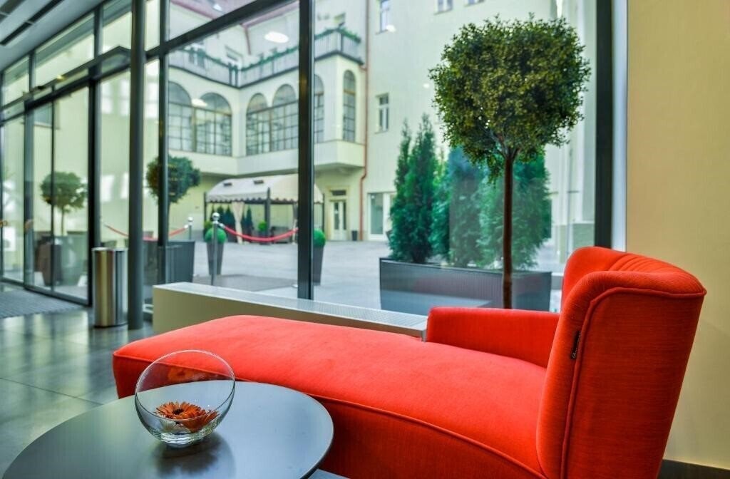 Изображение Garden Court 4*