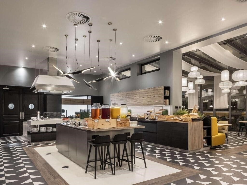 Картинка Mgallery Century Old Town 4*