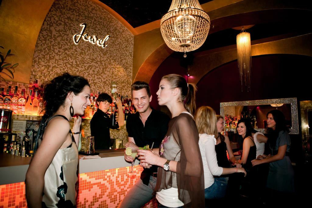 Фото Design Hotel Jewel Prague 4*