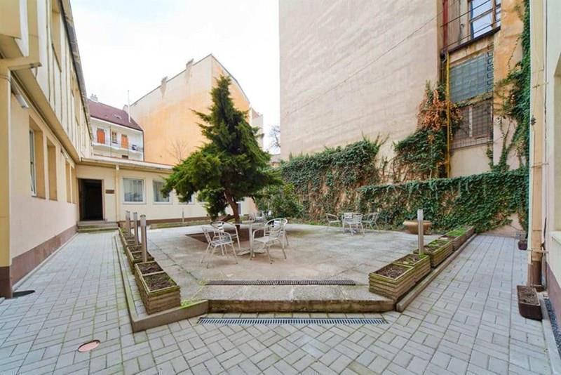 Картинка White Lion (ex. Bily Lev) 4*