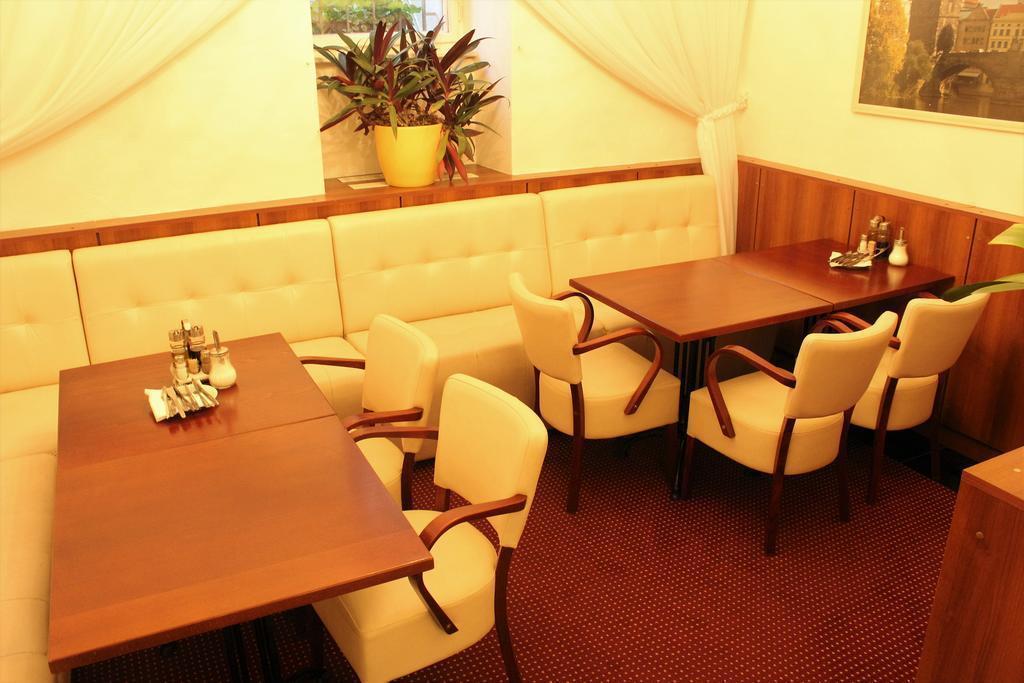 Картинка Royal Plaza 3*