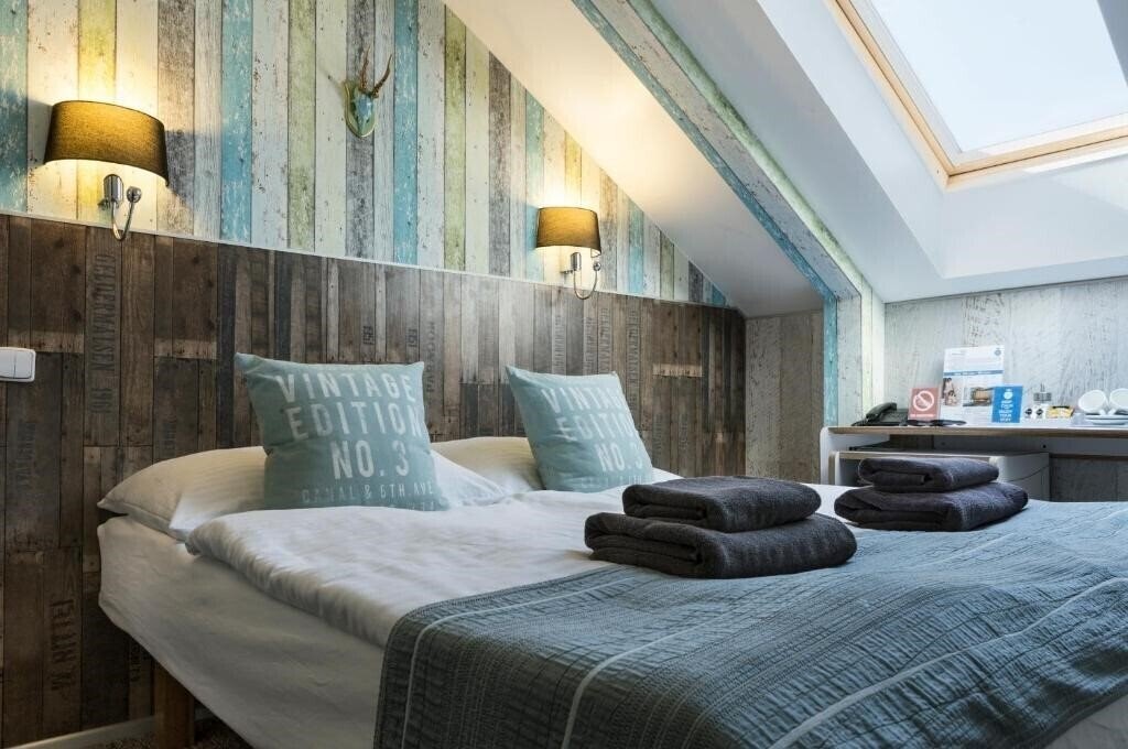 Фотография Royal Court 4*