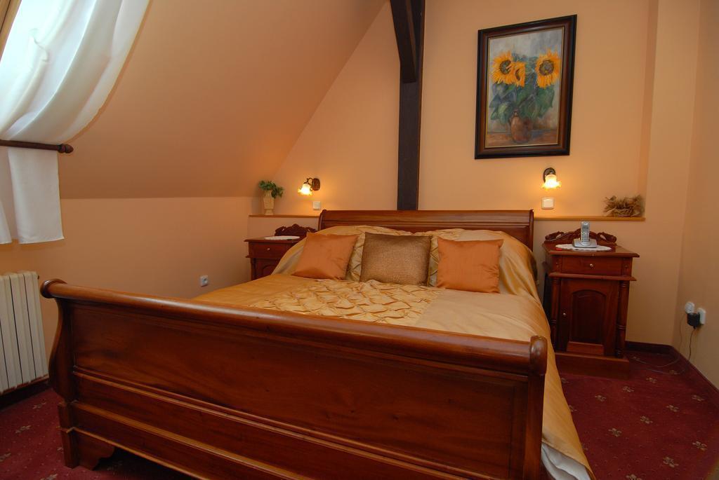 Изображение Opera 4*