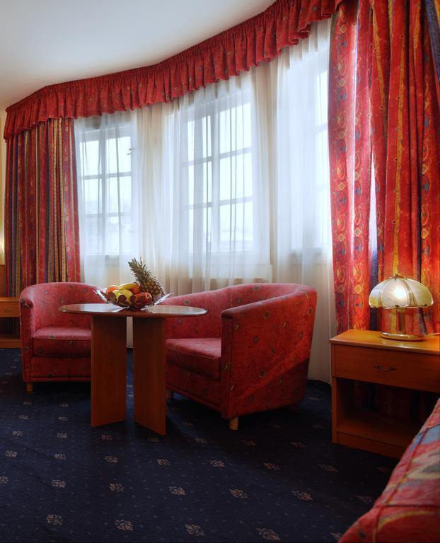 Картинка Kavalir 3*