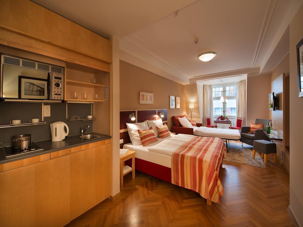 Изображение Julis 4*