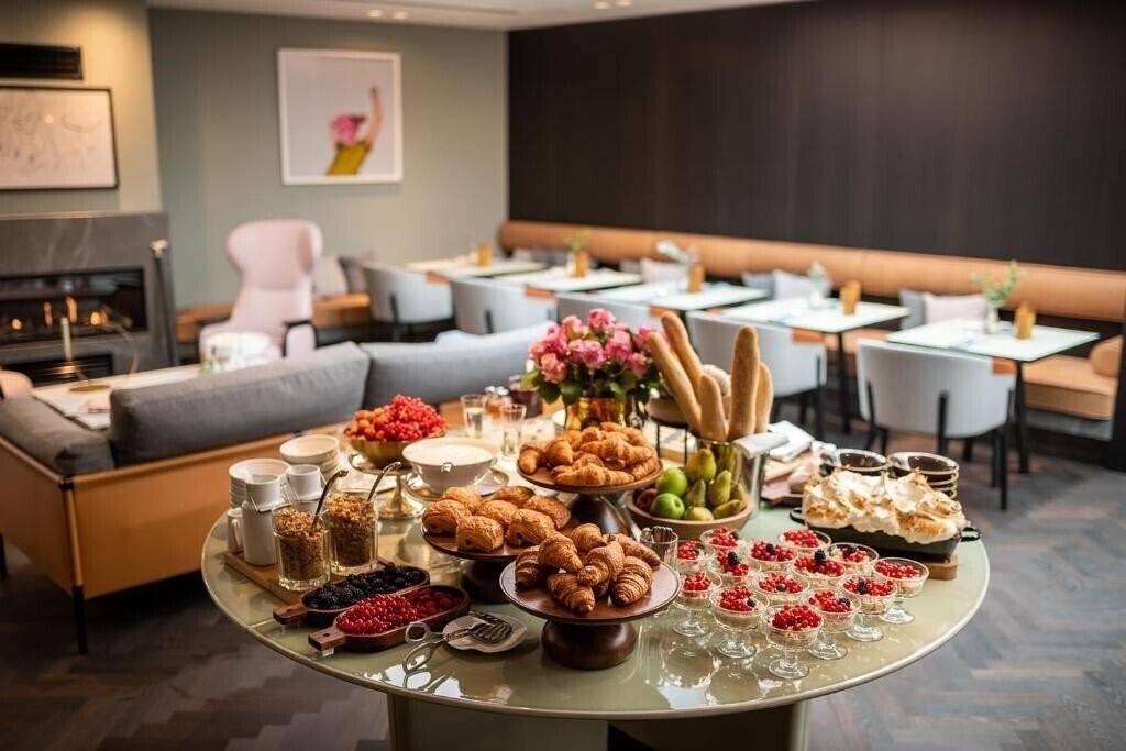 Изображение Maximilian 4*