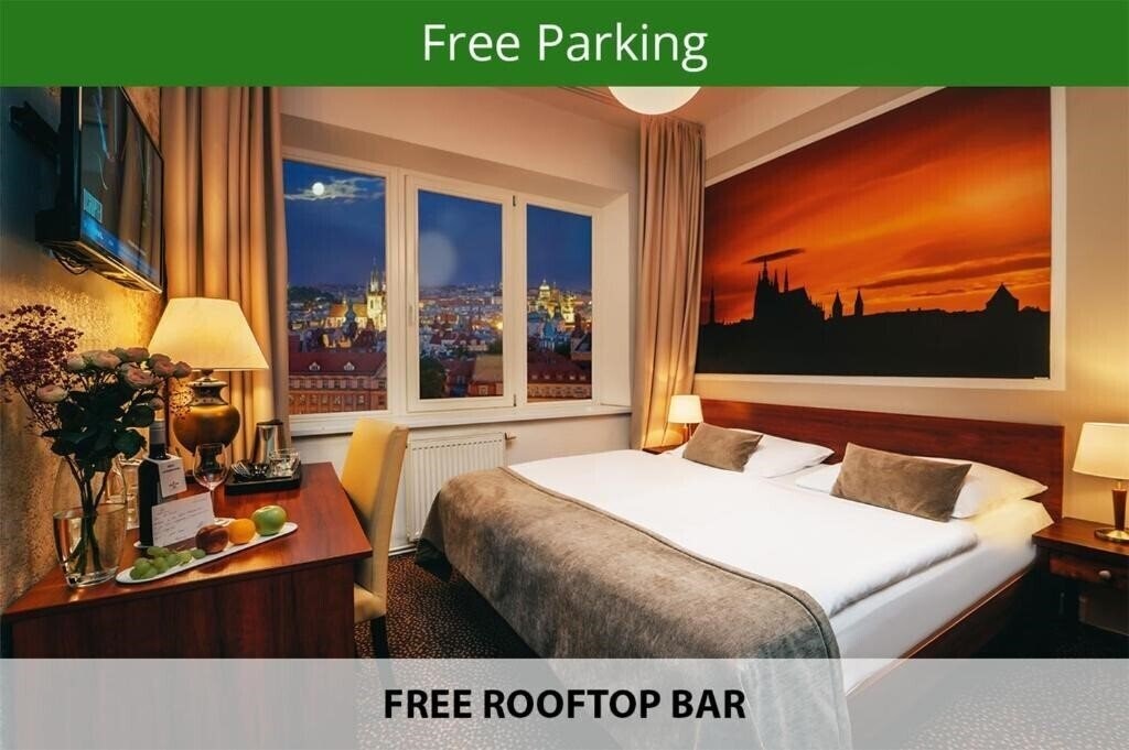 Отель Metropolitan Old Town Hotel 3*