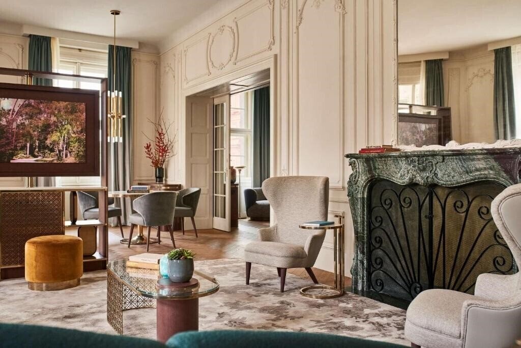 Отель Andaz Prague - A Concept By Hyatt 5*