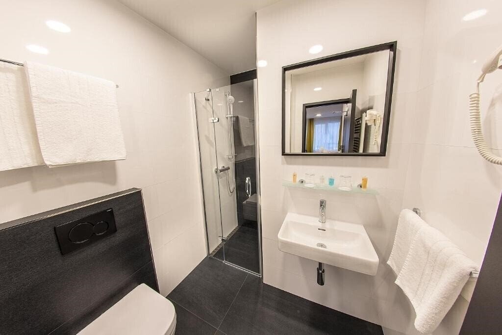 Фотография Hotel Valcha 4*
