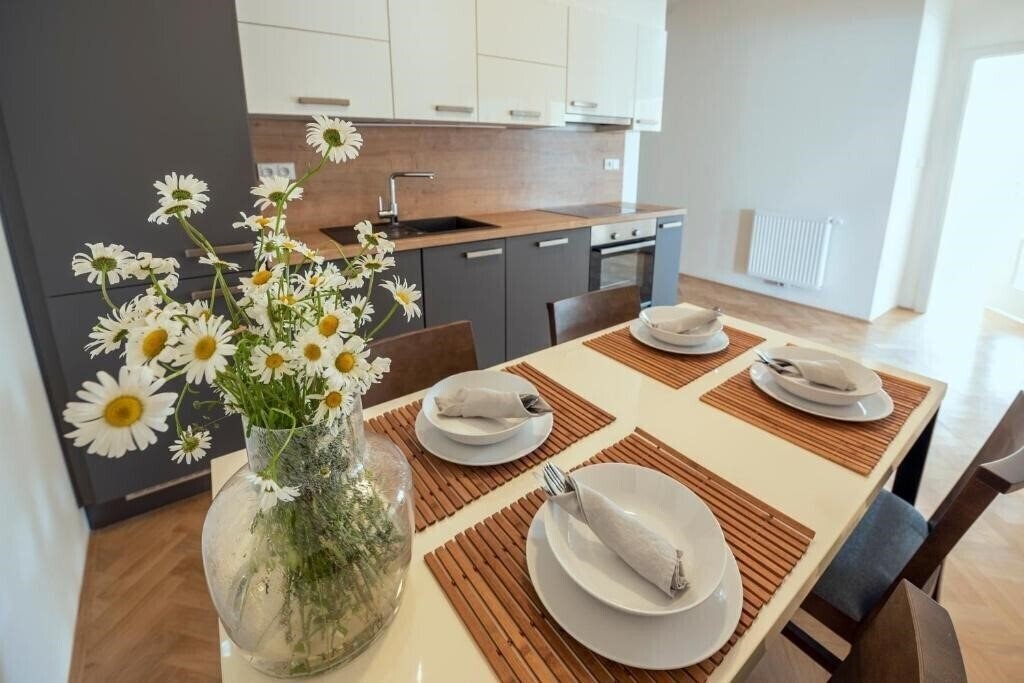 Изображение Letna Garden Suites 4*